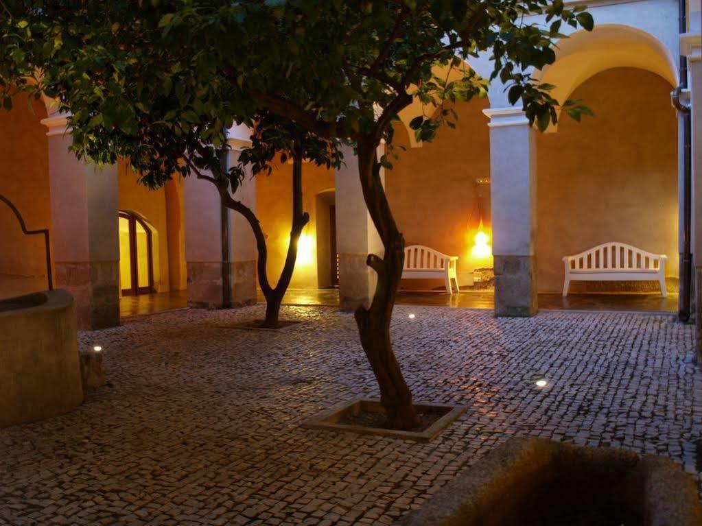 Hospedería Conventual de Alcántara Exterior foto